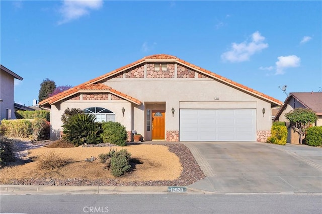 12920 Rain Shadow Rd, Victorville, CA 92395 - photo 42