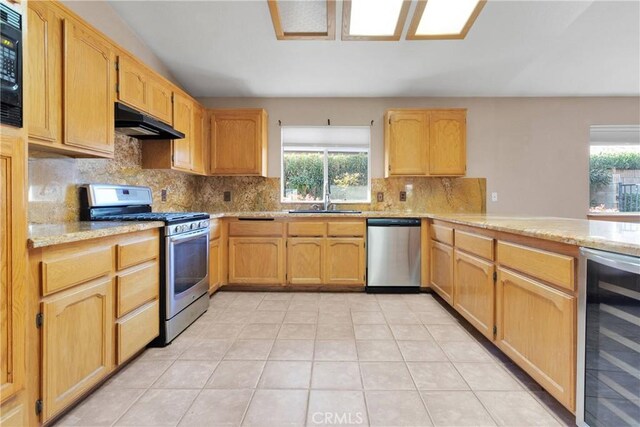 12920 Rain Shadow Rd, Victorville, CA 92395 - photo 9