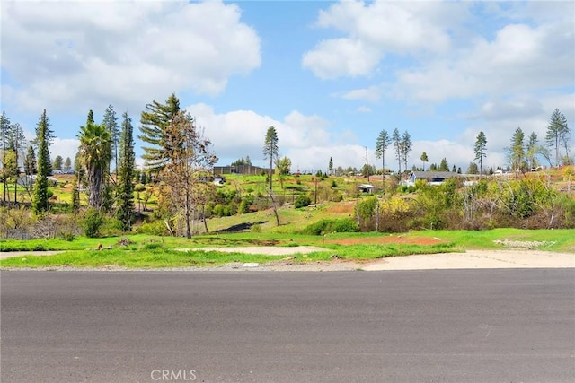 5635 Glen Dr, Paradise, CA 95969