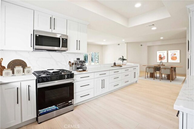 7618 Brookmont Pl, West Hills, CA 91304 - photo 2