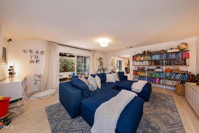 1009 Grandview Ave, Ojai, CA 93023 - living area with light wood-style flooring