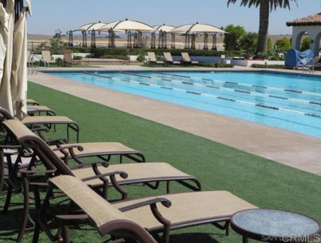 13459 Ginger Glen Rd, San Diego, CA 92130 - view of community pool