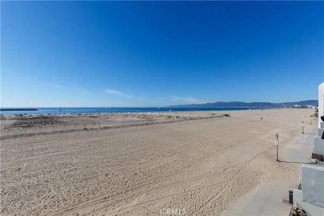 6 Voyage St Unit 204, Marina Del Rey, CA 90292 - water view