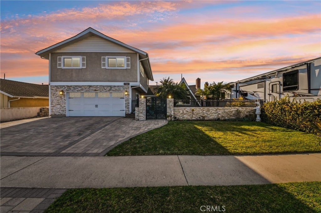 17661 Still Harbor Ln, Huntington Beach, CA 92647 - photo 1