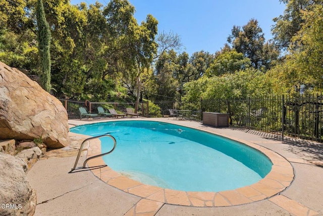12617 Koenigstein Rd, Santa Paula, CA 93060 - view of swimming pool featuring a patio, fence, and a fenced in pool