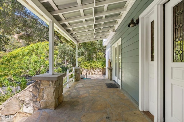 12617 Koenigstein Rd, Santa Paula, CA 93060 - view of patio / terrace featuring a porch