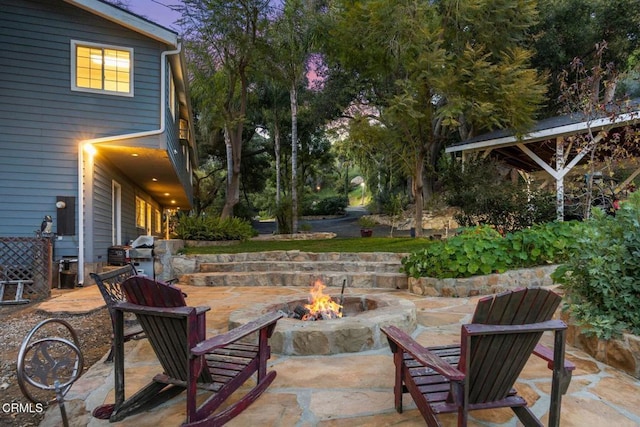 12617 Koenigstein Rd, Santa Paula, CA 93060 - view of patio / terrace with a fire pit