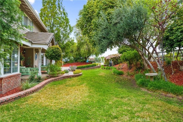 31065 Avenida Del Reposo, Temecula, CA 92591 - view of yard with a porch