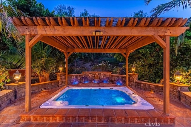 991 Clear Sky Pl, Simi Valley, CA 93065 - view of pool with an in-ground hot tub and a pergola