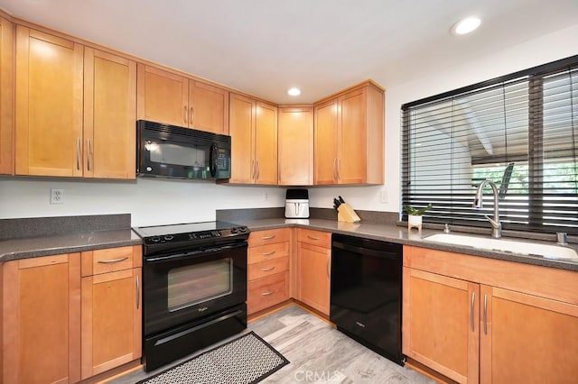 1721 Oakview Dr, Roseville, CA 95661 - photo 15