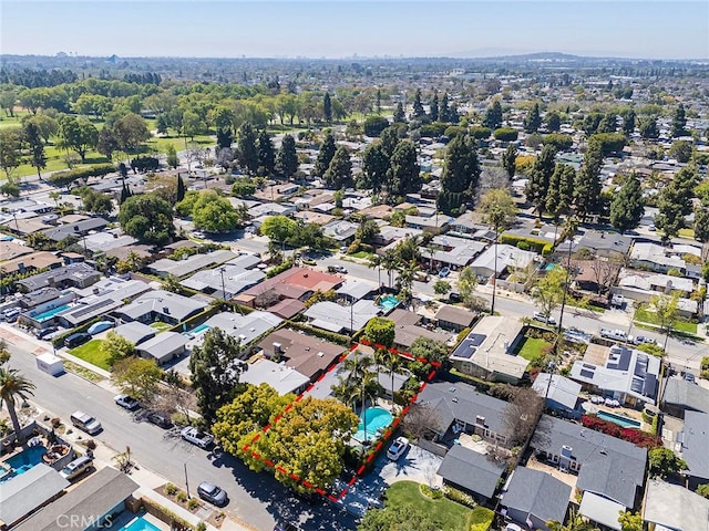 birds eye view of property featuring a residential view