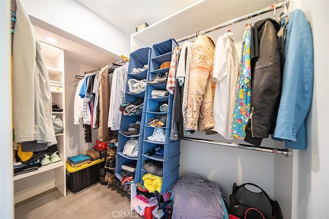 3109 Pattiz Ave, Long Beach, CA 90808 - view of walk in closet