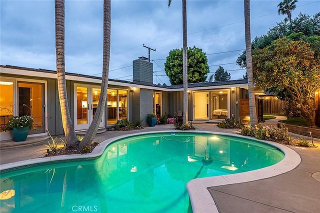 3109 Pattiz Ave, Long Beach, CA 90808 - view of swimming pool