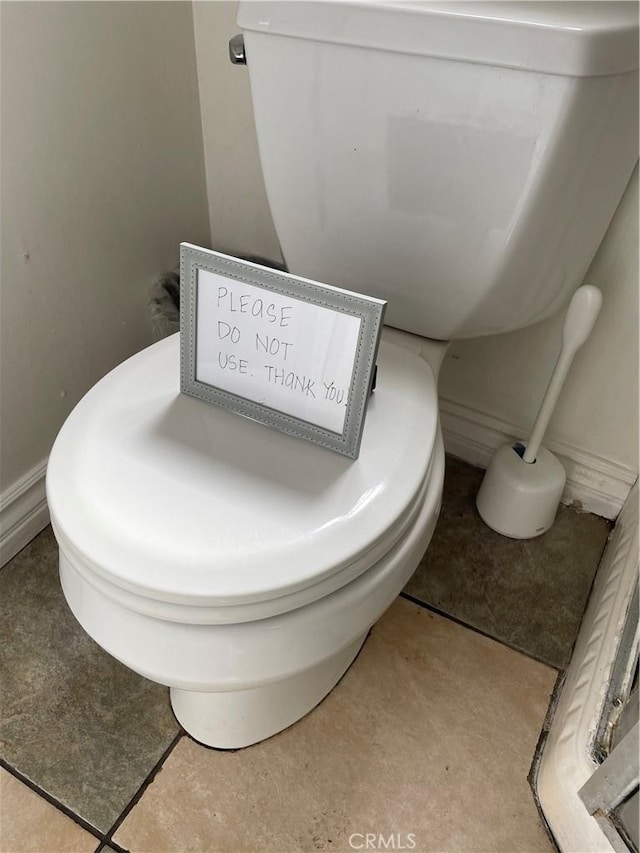 27 E Platt St, Long Beach, CA 90805 - bathroom view