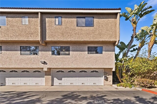 6279 Lincoln Ave, Buena Park, CA 90620 - back of property featuring stucco siding and a garage