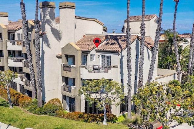 310 Lake St Unit 216, Huntington Beach, CA 92648 - view of building exterior