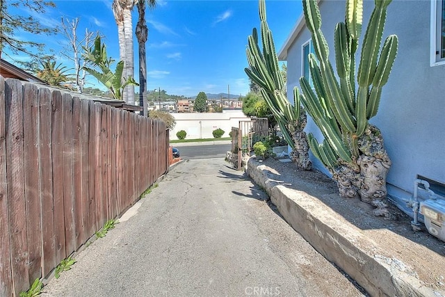 4026 Toland Way, Los Angeles, CA 90065 - view of road