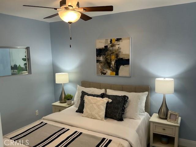 4522 W 156th St, Lawndale, CA 90260 - bedroom featuring ceiling fan