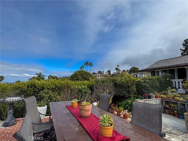 2501 Novato Pl, Palos Verdes Estates, CA 90274 - view of patio / terrace featuring outdoor dining space
