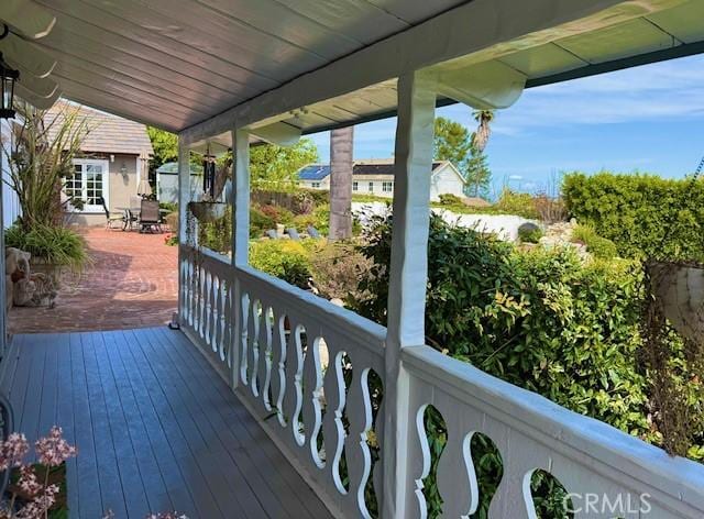 2501 Novato Pl, Palos Verdes Estates, CA 90274 - view of wooden deck