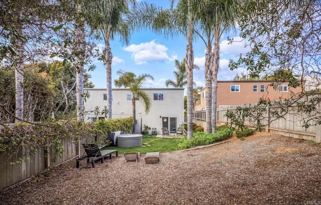 303305 Sanford St, Encinitas, CA 92024 - back of property featuring stucco siding and a fenced backyard