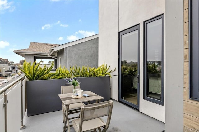 2677 State St # 301, Carlsbad, CA 92008