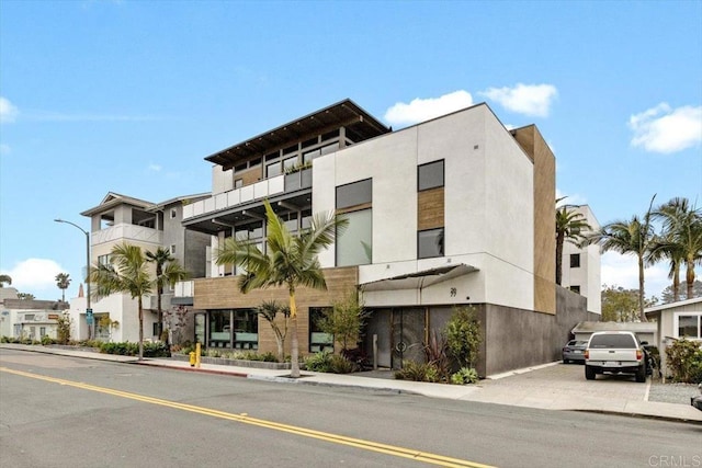 2677 State St # 301, Carlsbad, CA 92008