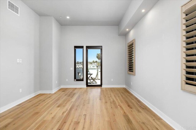 2677 State St # 301, Carlsbad, CA 92008