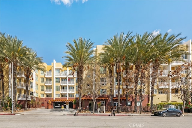 21301 Erwin St Unit 413, Woodland Hills, CA 91367 - photo 22