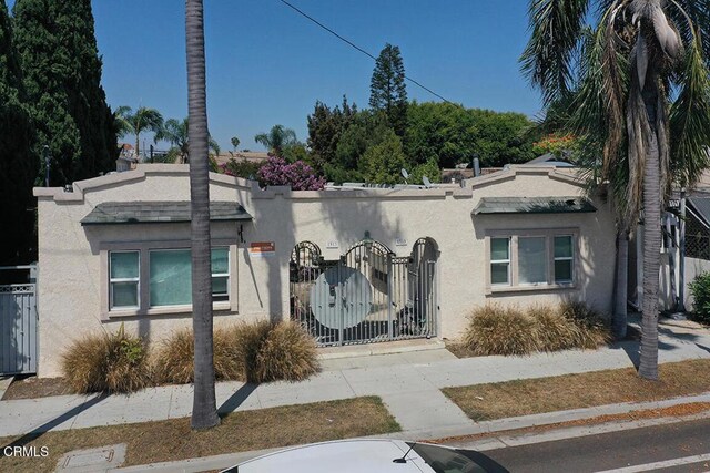 1913 E Broadway, Long Beach, CA 90802 - photo 13