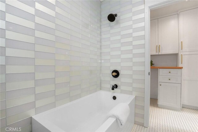 2902 Ladoga Ave, Long Beach, CA 90815 - full bath with shower / bathtub combination and tile patterned floors