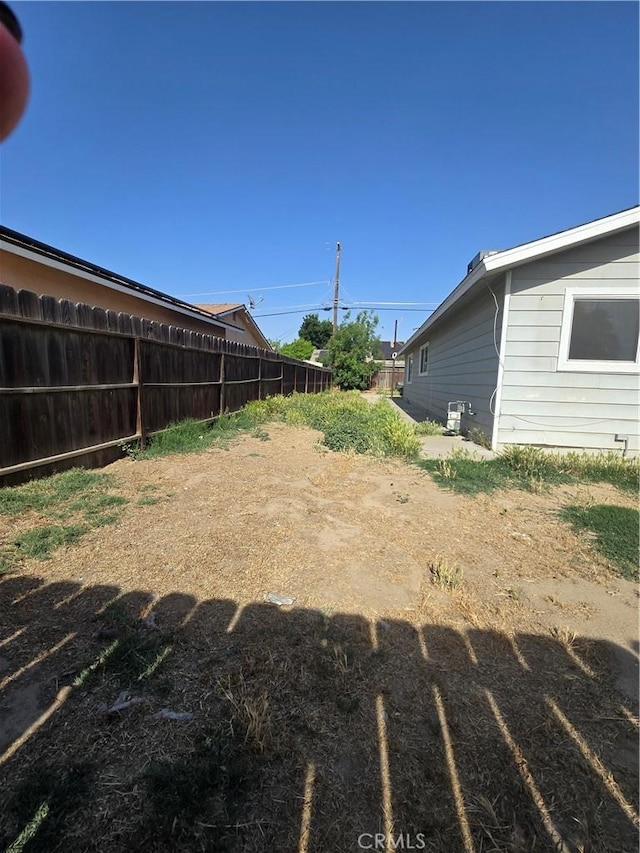 902 Boxwood Ln, Lemoore, CA 93245 - view of yard
