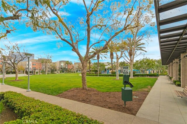 615 Rockefeller, Irvine, CA 92612 - view of home's community featuring a yard and a residential view