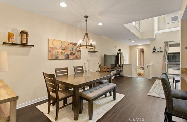 615 Rockefeller, Irvine, CA 92612 - dining area featuring a chandelier, dark wood finished floors, and recessed lighting