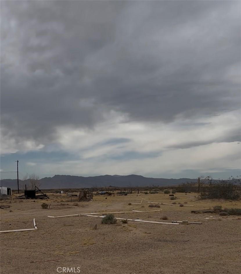 45164 Barrett Rd, Newberry Springs, CA 92365