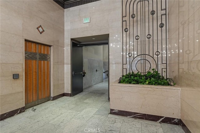 460 S Spring St Unit 302, Los Angeles, CA 90013 - interior space featuring tile walls