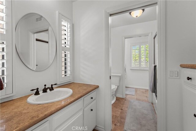 23815 Park Belmonte, Calabasas, CA 91302 - full bathroom featuring vanity and toilet