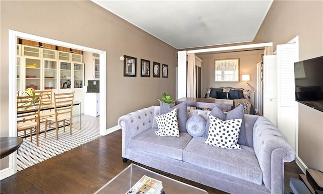 800 E Ocean Blvd Unit 1404, Long Beach, CA 90802 - living area with wood finished floors and baseboards