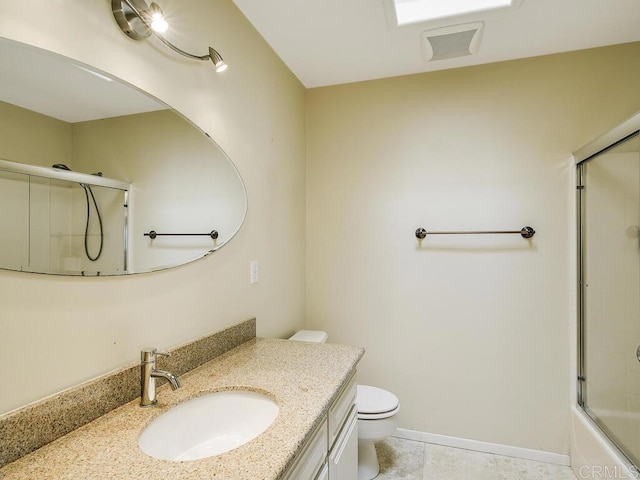950 E Elder St, Fallbrook, CA 92028 - bathroom with vanity, toilet, shower / bath combination with glass door, tile patterned flooring, and baseboards