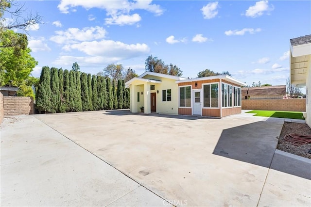 17841 Buena Vista Ave, Yorba Linda, CA 92886 - back of property with a patio