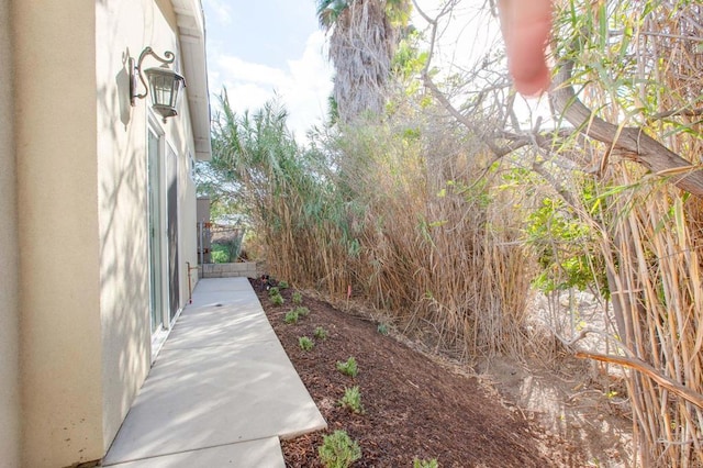 4225 J St, San Diego, CA 92102 - view of yard