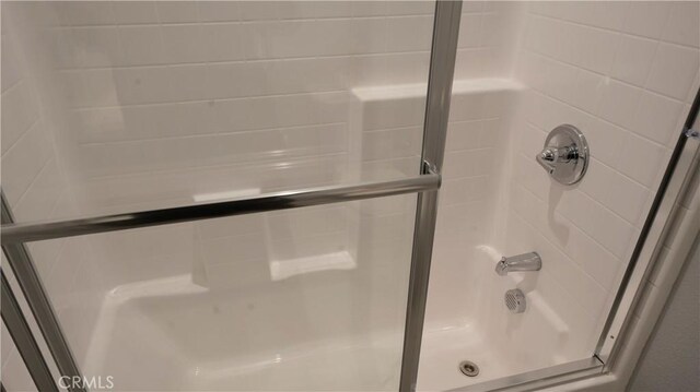 14610 Appleton St, Hesperia, CA 92345 - full bath featuring a shower with door
