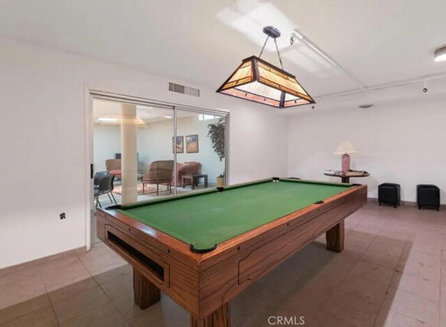 1250 S Beverly Glen Blvd Unit 205, Los Angeles, CA 90024 - recreation room with billiards table