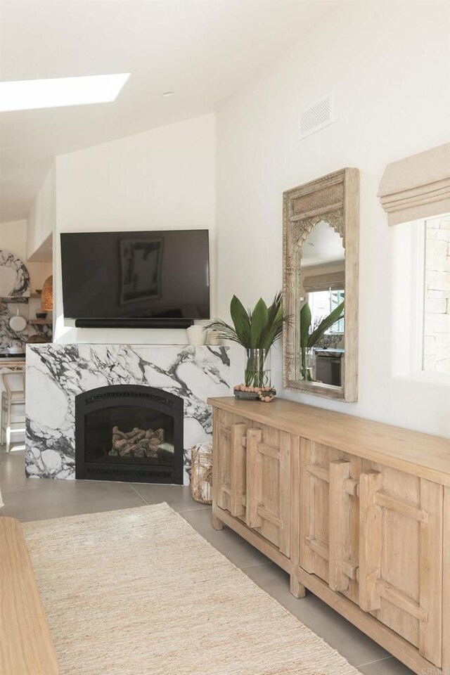 164 Chestnut Ave, Carlsbad, CA 92008 - living area with a fireplace