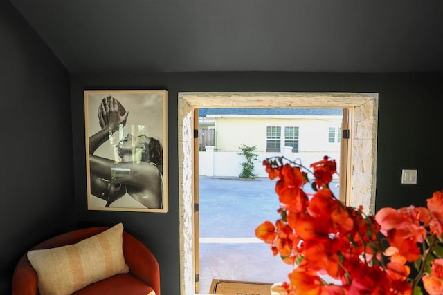 164 Chestnut Ave, Carlsbad, CA 92008 - detailed view