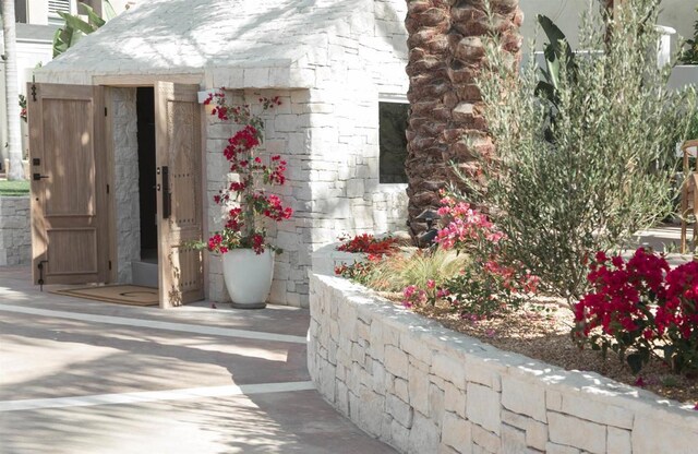 164 Chestnut Ave, Carlsbad, CA 92008 - view of entrance to property