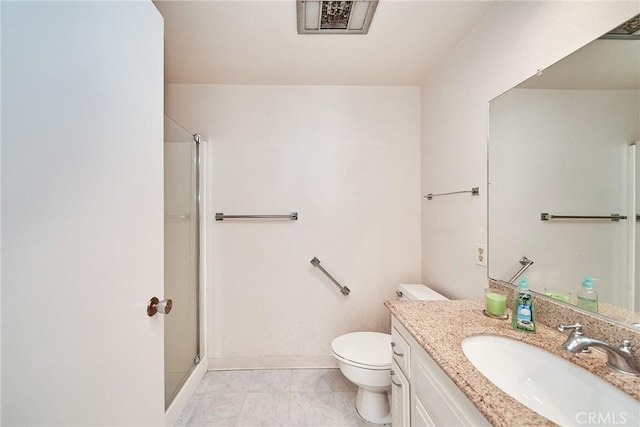 full bath with toilet, vanity, baseboards, and an enclosed shower
