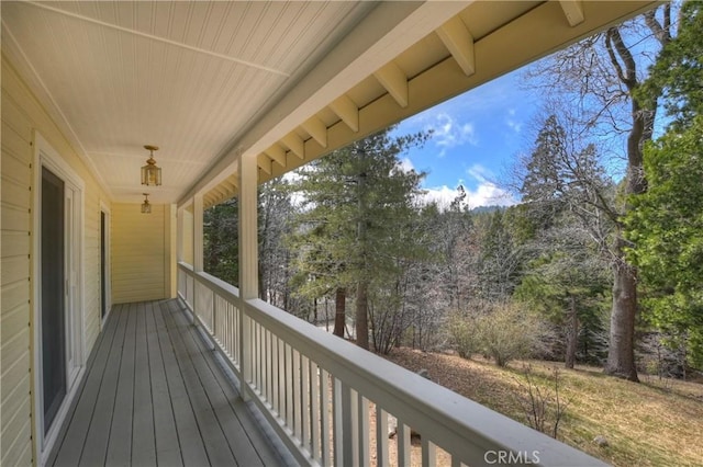 27601 Cedarwood Dr, Lake Arrowhead, CA 92352 - view of wooden terrace
