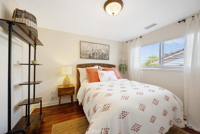 1040 Par Ave, Paso Robles, CA 93446 - bedroom with wood finished floors and baseboards