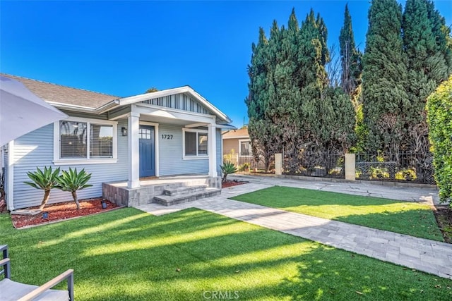 1727 W 59th Pl, Los Angeles, CA 90047 - view of front of house with a porch